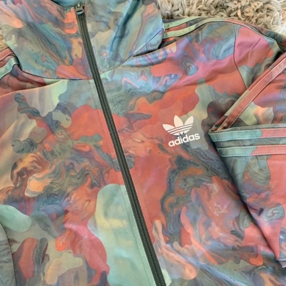 Jacket - Picture 5 of 5